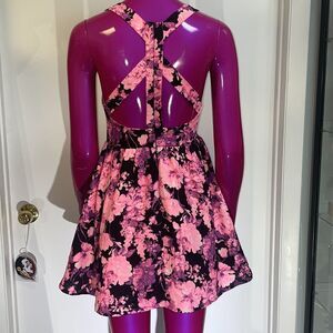 Floral Ark & Co strappy back